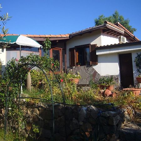 Su Trabi B&B Fluminimaggiore Exterior foto