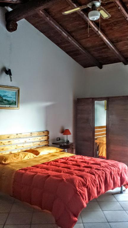 Su Trabi B&B Fluminimaggiore Exterior foto